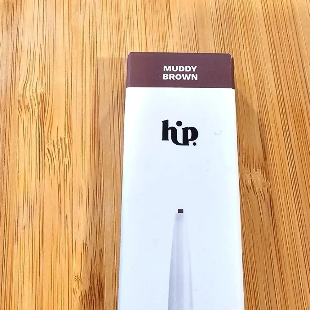 New Hipdot Liquid & Kohl Liner in Muddy Brown, Full-size 0.35ml